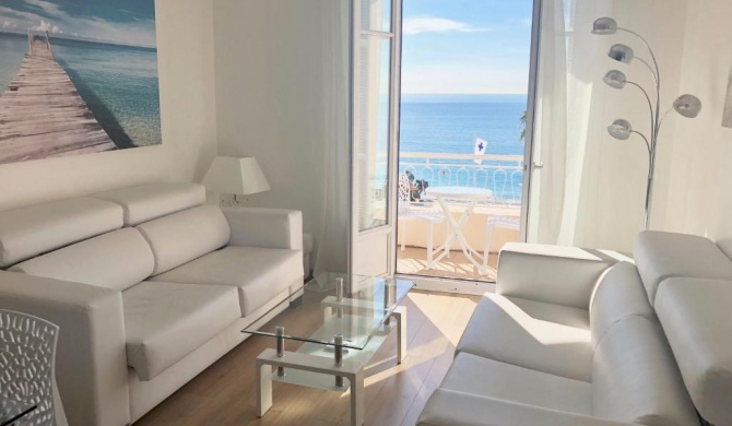 SEA FRONT - Panoramic view with Terraсe - 2BR