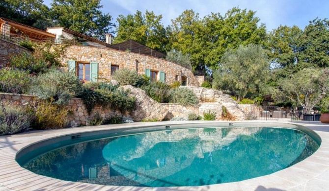 Opio Villa Sleeps 8 Pool Air Con WiFi