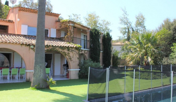 Luxurious Villa at Le Plan-de-la-Tour with Private Pool