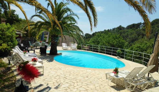 Eden Roc Villa near Cannes, Swimmingpool Sauna & Quiet