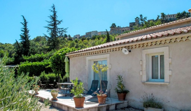 Holiday Home Les Vignes - MBE100