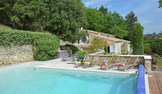 Cozy Villa in M nerbes with Swimming Pool